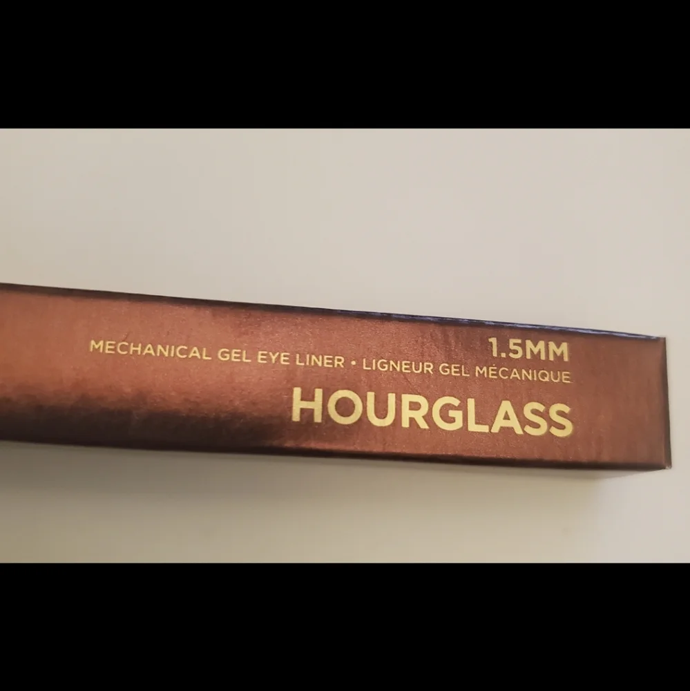 Hourglass 1.5MM Mechanical Gel Eye Liner Obsidian. BNIB